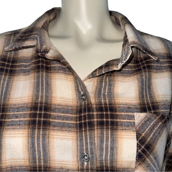 FADED ROSE CROP BROWN BEIGE & BLACK LONG SLEEVE BUTTON DOWN FLANNEL SIZE XL - Picture 3 of 17